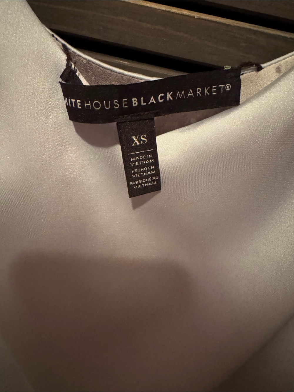 White House Black Market Gray Watercolor Floral V-Neck Cami - Picture 3 of 3